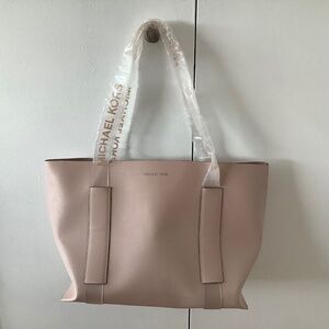 MICHAEL KORS Pink Nude Tote Bag by fragrance perfume line with Clear Logo Straps